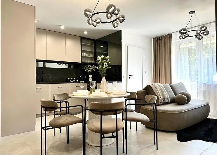 Laciarska 59 3 - 200m Main Square - Self Check-in 20h - Balcony Apartamento