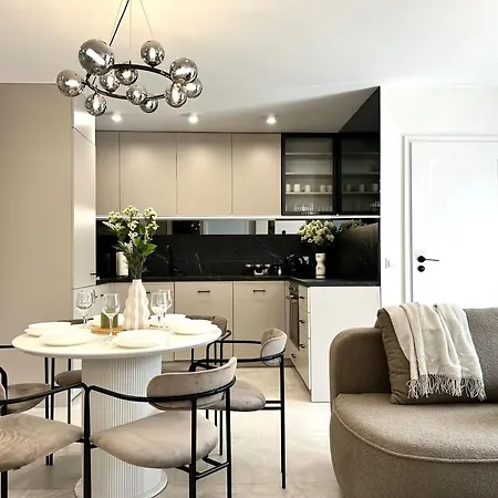 דירה Laciarska 59 3 - 200m Main Square - Self Check-in 20h - Balcony