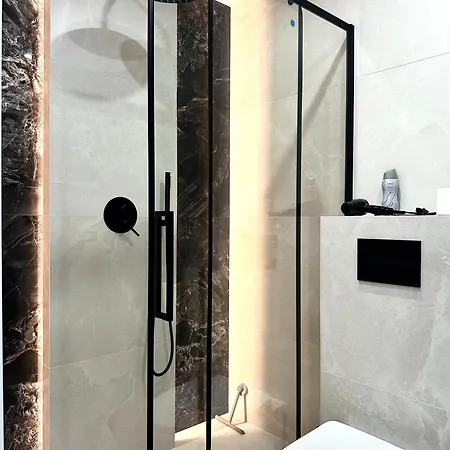 Laciarska 59 3 - 200m Main Square - Self Check-in 20h - Balcony Apartman *